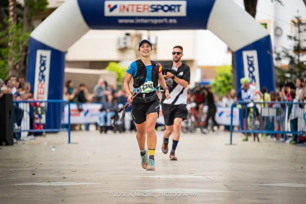 Beatriz Sanchez - Nutricionista en Málaga a su llegada a los 101 km de Ronda 2025 Beatriz Sanchez - Nutricionista en Málaga a su llegada a los 101 km de Ronda 2025